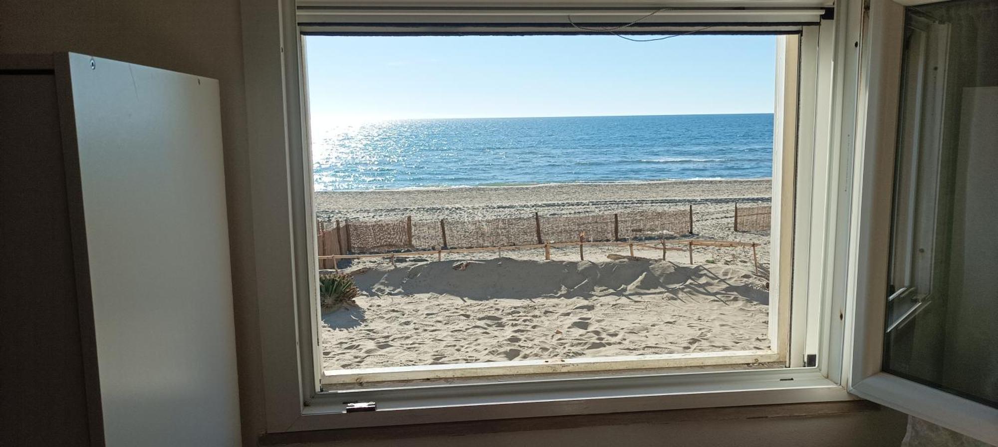 Casina Sulla Sabbia Apartamento Torvaianica Exterior foto